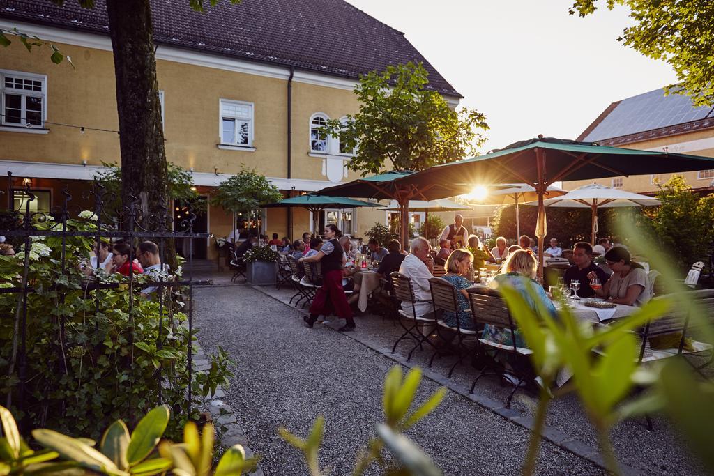 Hotel Gutsgasthof Stangl Vaterstetten Luaran gambar