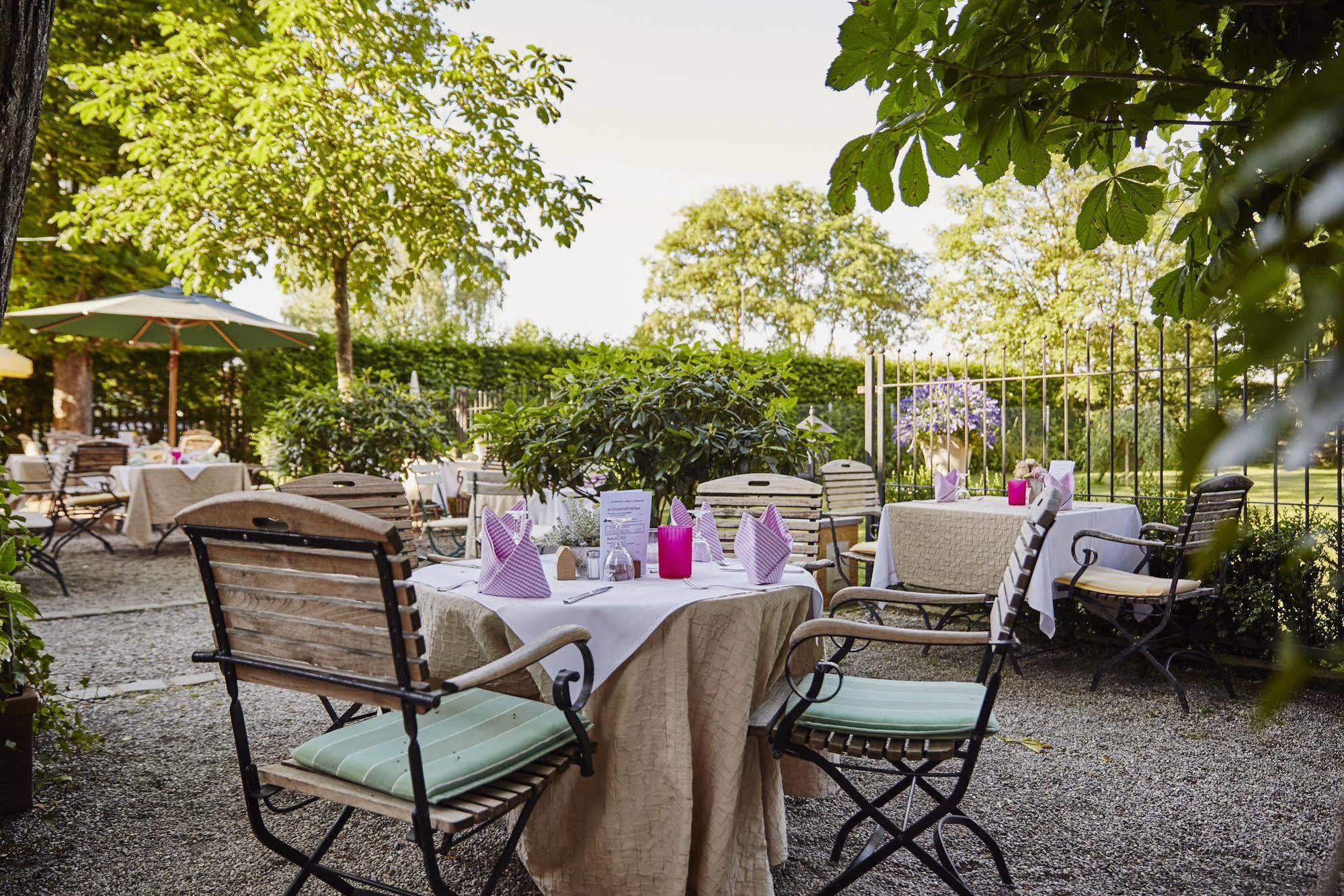 Hotel Gutsgasthof Stangl Vaterstetten Luaran gambar